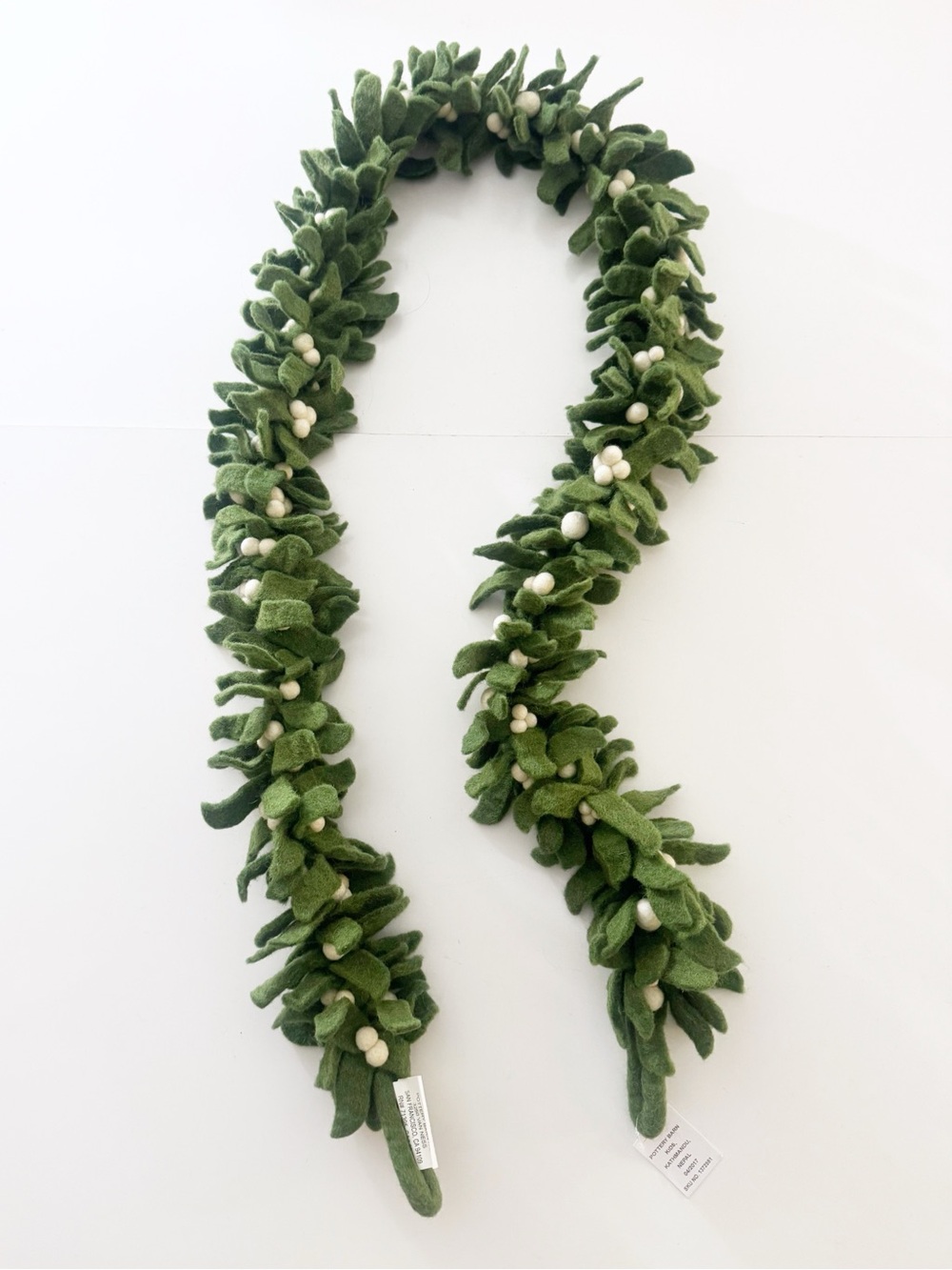 Pottery Barn Wool Felt Mistletoe Garland - Picture 2 of 8